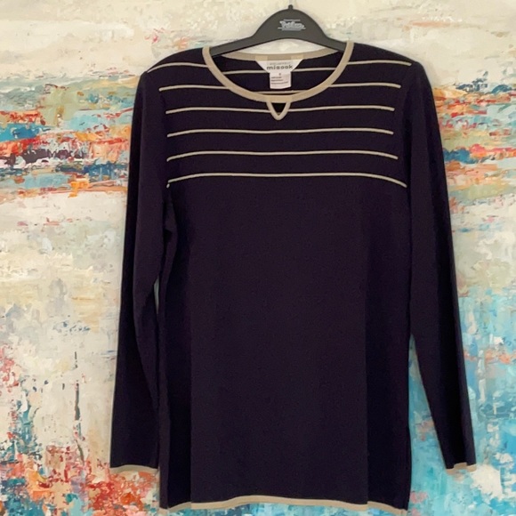 EXCLUSIVELY MISOOK Knit Tunic Style Top Navy EC Sm - Picture 5 of 11